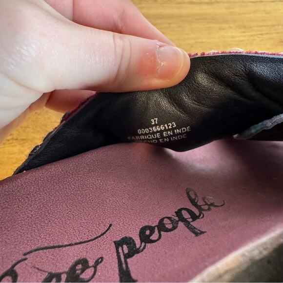 Free People Wildflowers Embroidered Tapestry Cross Band Slip On Slide Sandals 37 - Picture 5 of 5